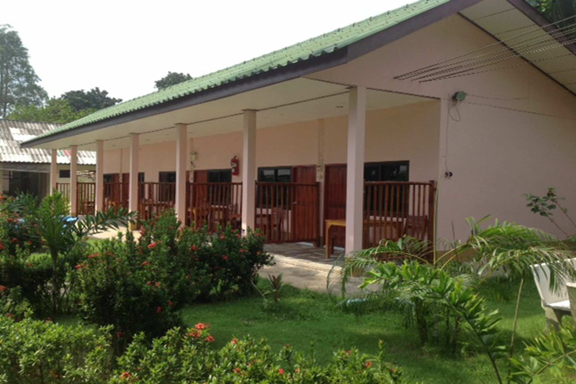 Sanook Sanang Resort Ко Чанг Экстерьер фото